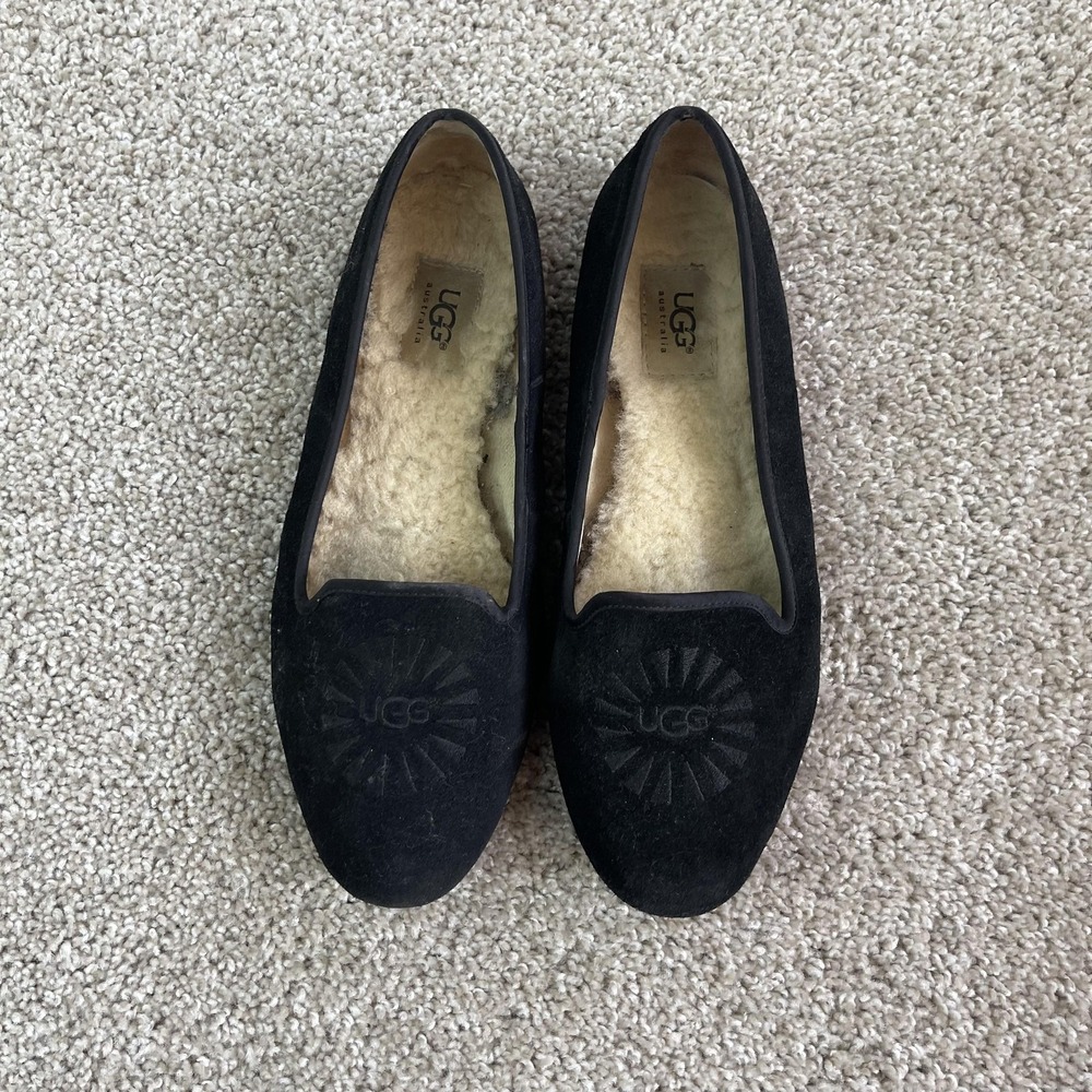 UGG Slippers Womens Size 10 Black Leather Loafer Shearling Lined Logo Slip On